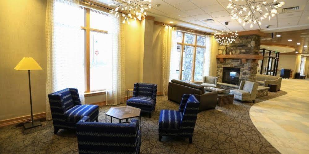 Burke Mountain Hotel And Conference Center 外观 照片